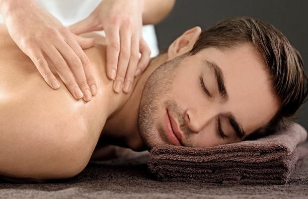 Massage Tai Nha HCM 1