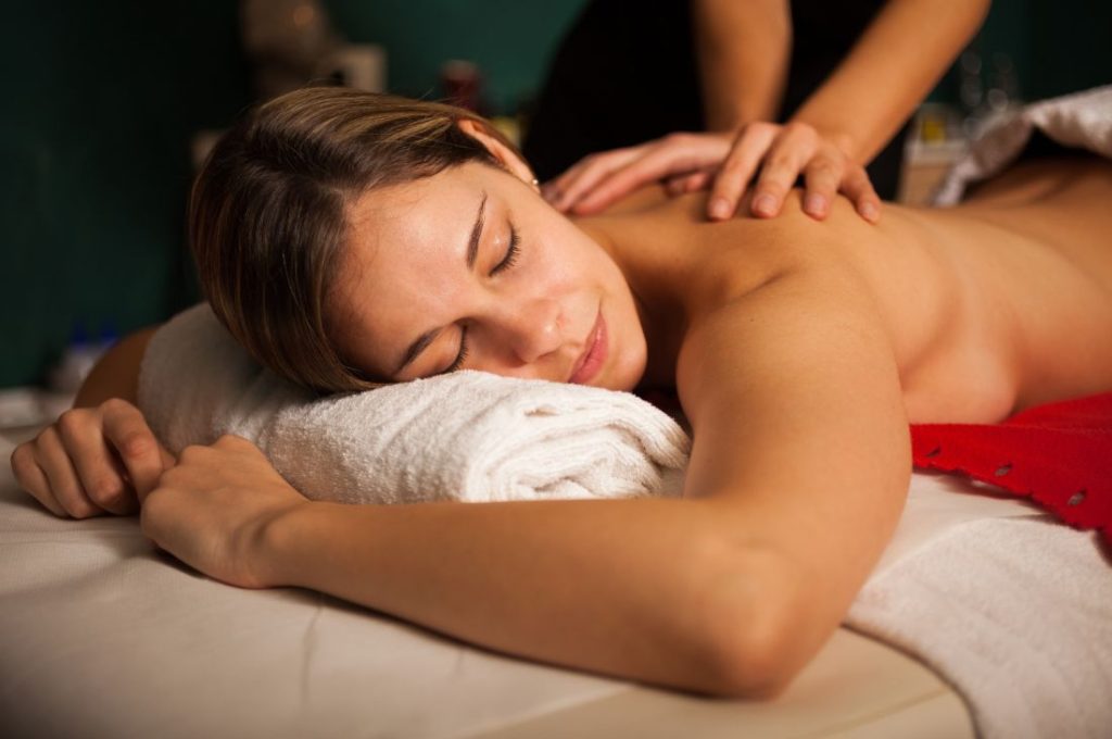 Massage tại Nhà cho Nữ