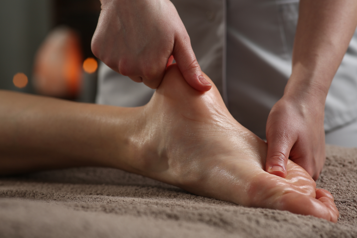 Massage Chân & Bấm Huyệt tại nhà ở Hà Nội
